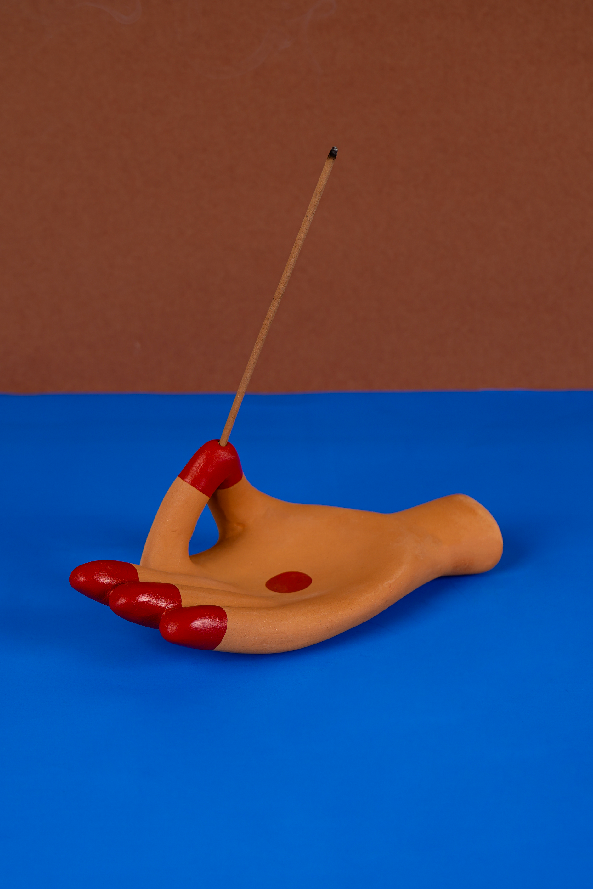 Alta Incense Holder with Claymen [Terracota & Red] – NORBLACK NORWHITE