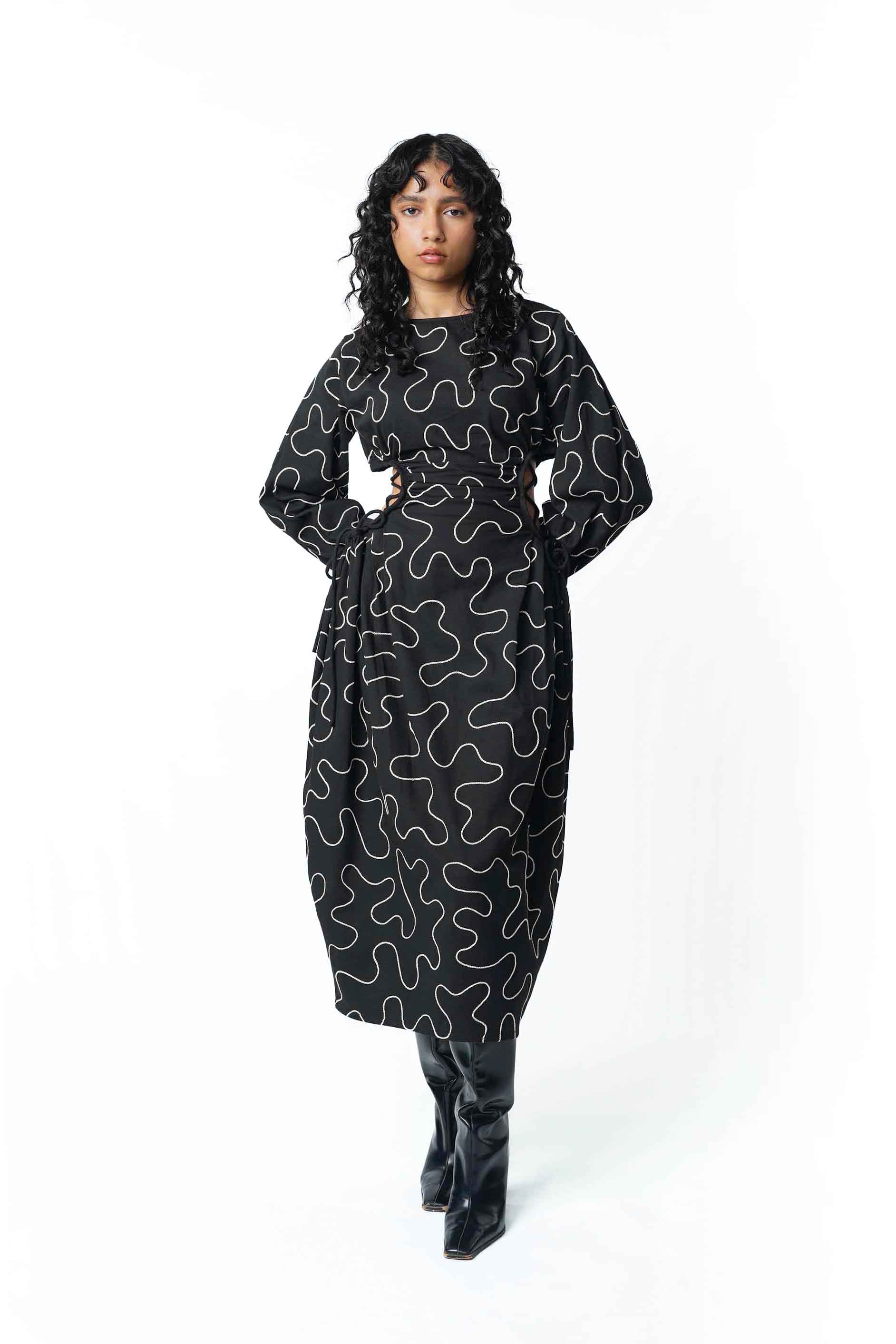 Cut Out Dress XS / Black & White / Embroidery Cut Out Dress XS / Black & White / Embroidery