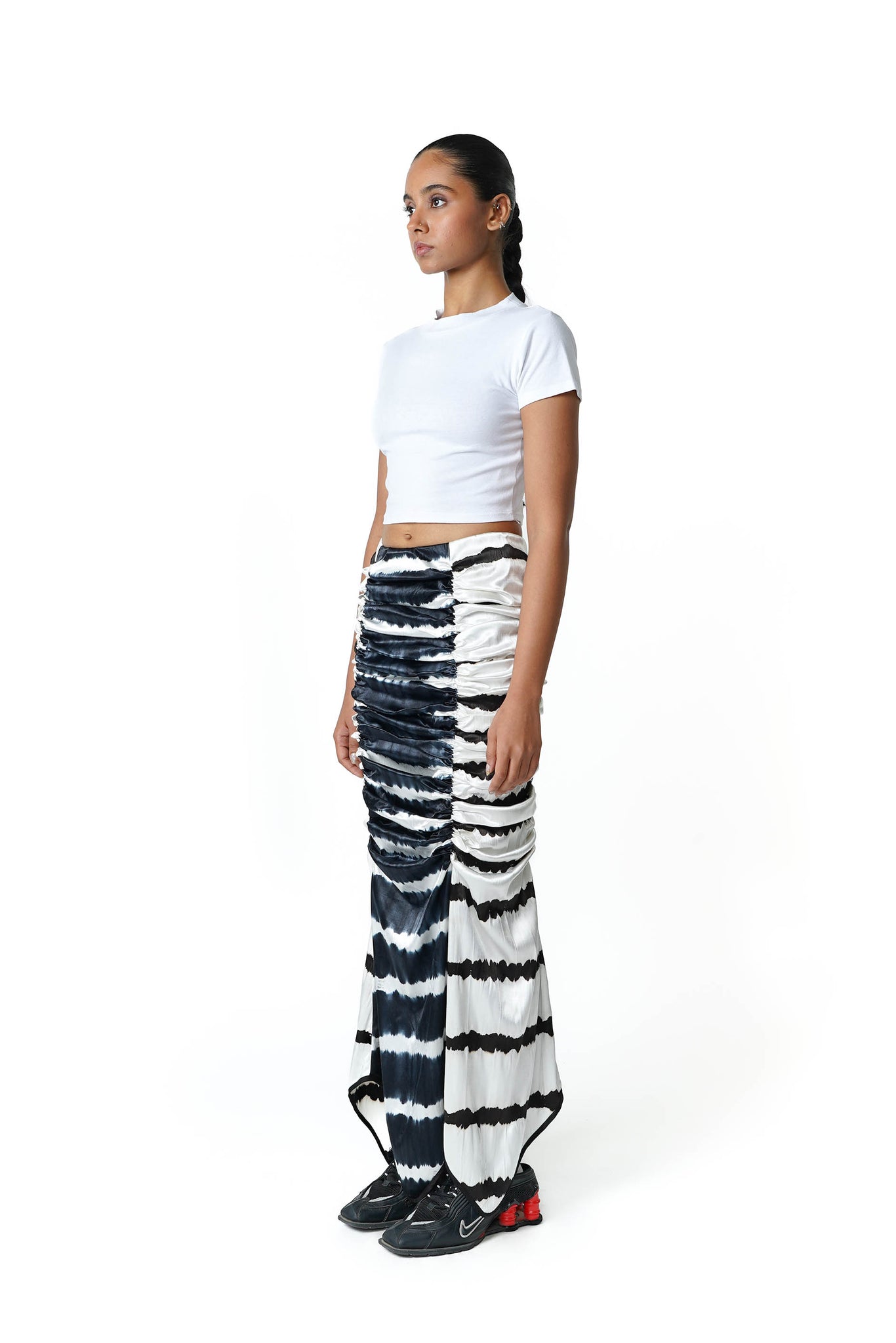 THEREDTHREAD S cat skirt bk×wh UNIVRS Felix Checkerboard Skirt | UNIVERSAL ORLANDO