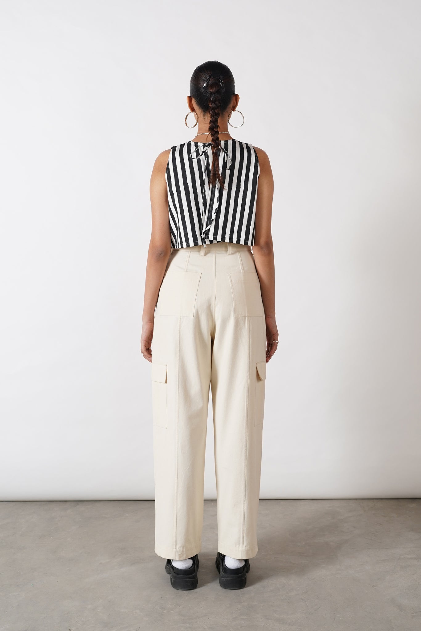 Tie Back Blouse [Black] - L