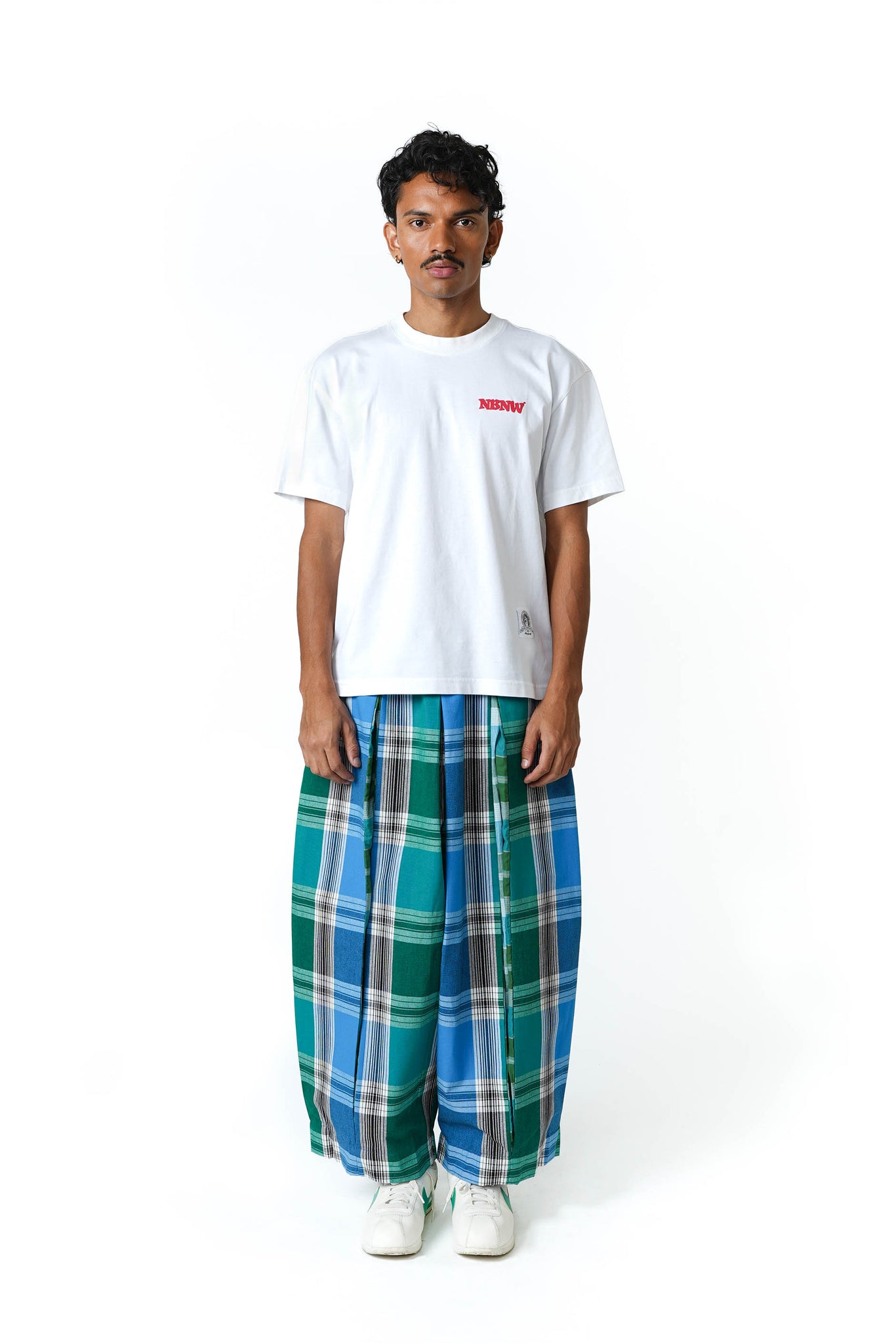 Maldives Pleated Tapered Pants