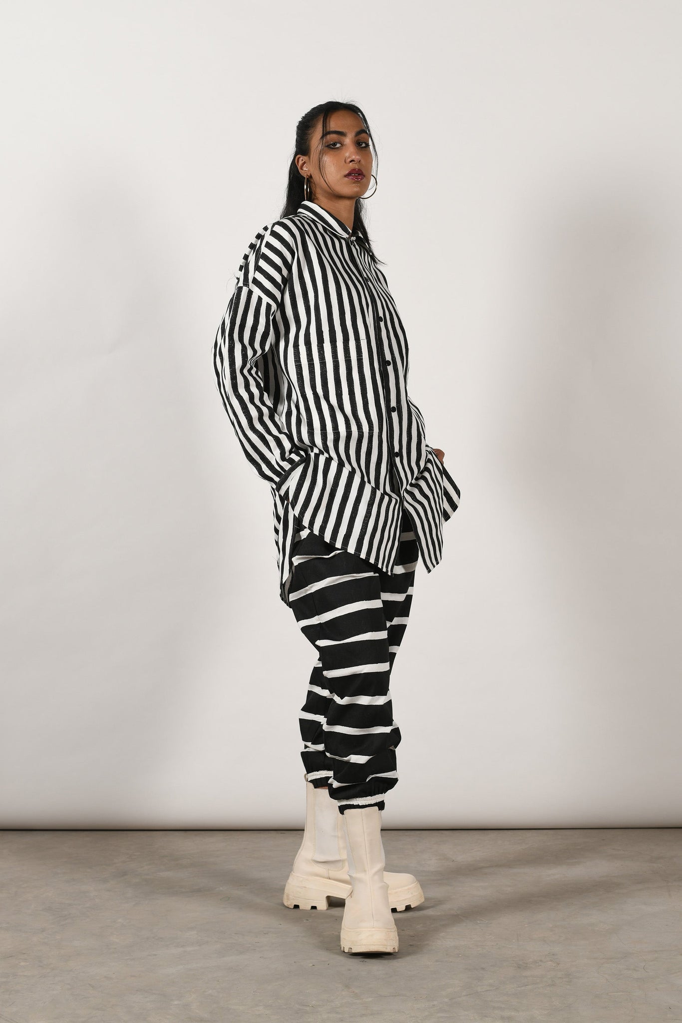 Zebra Fish Stripe Pants - S