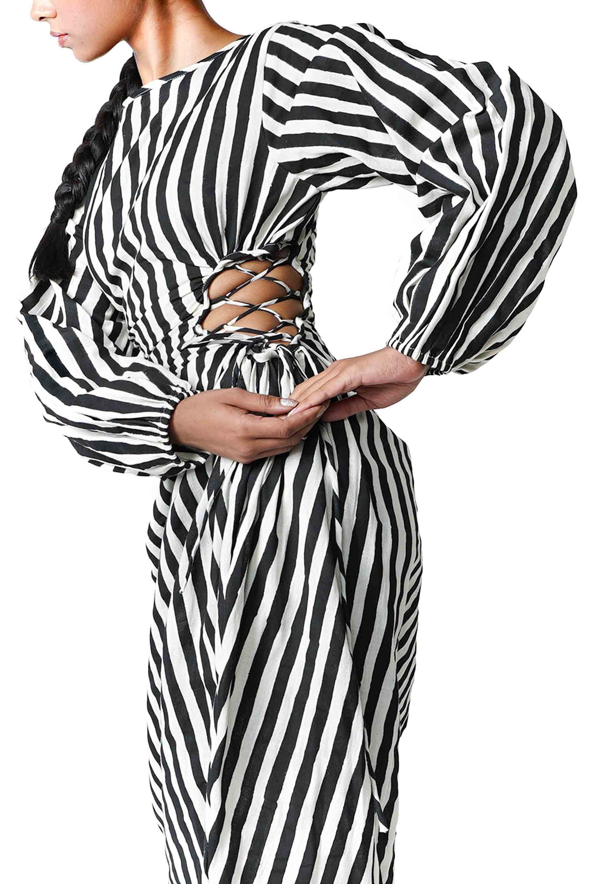 Cut Out Dress Xs / Black & White / Block Print / Stripe