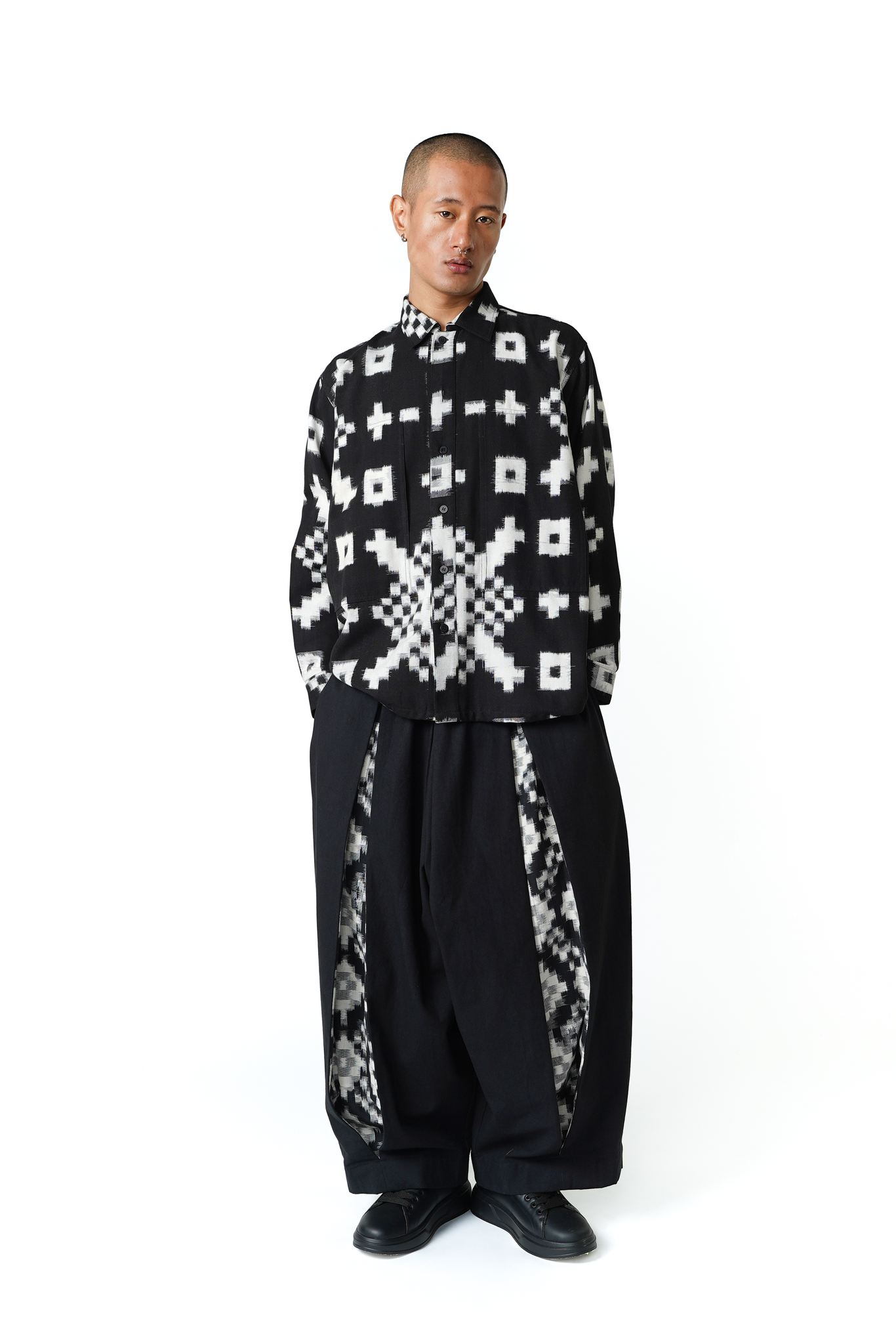 Keep it Classic Shirt [Ikat Black]